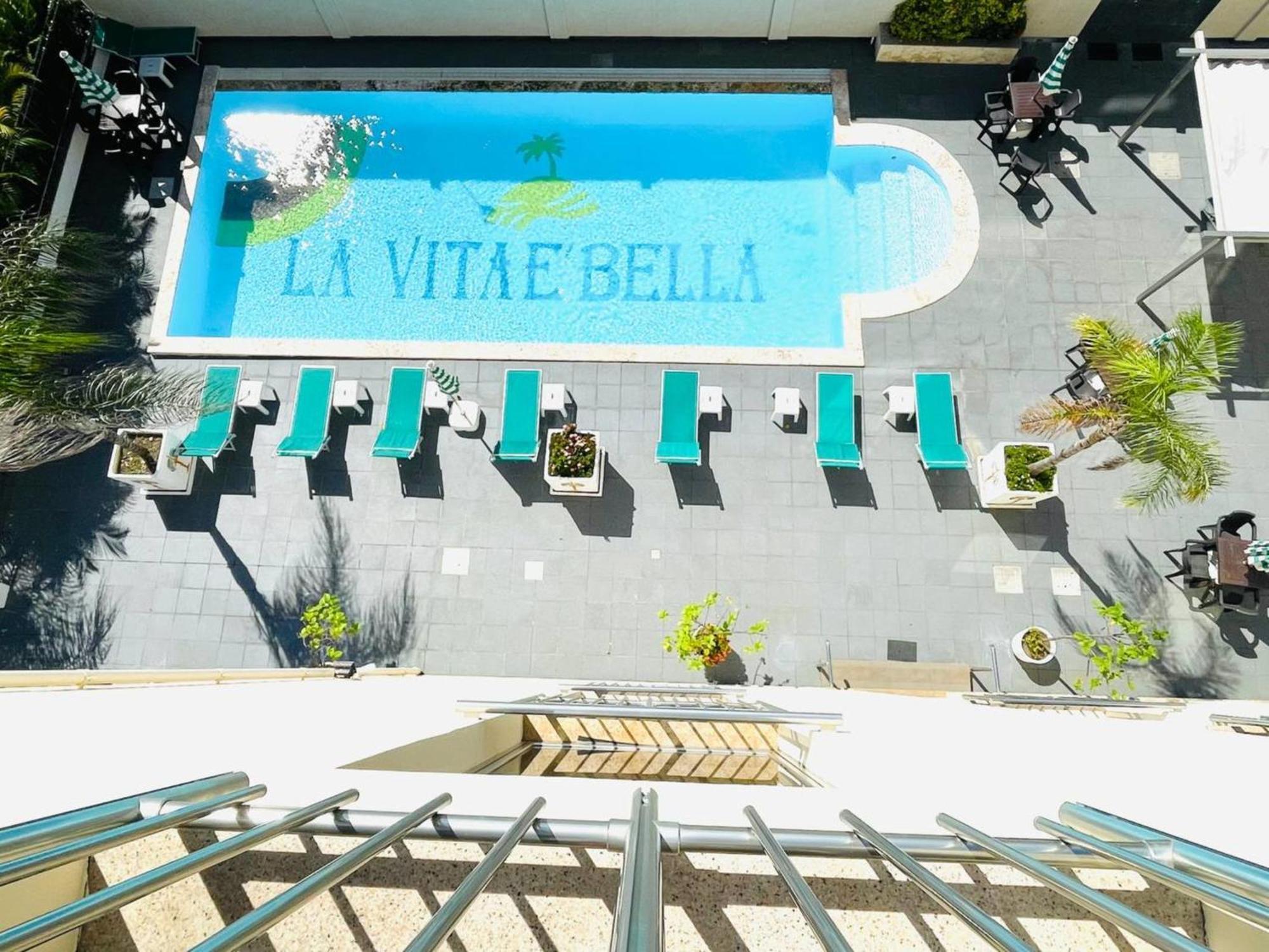 La Vlta E' Bella Aparthotel Los Mameyes  Exterior photo